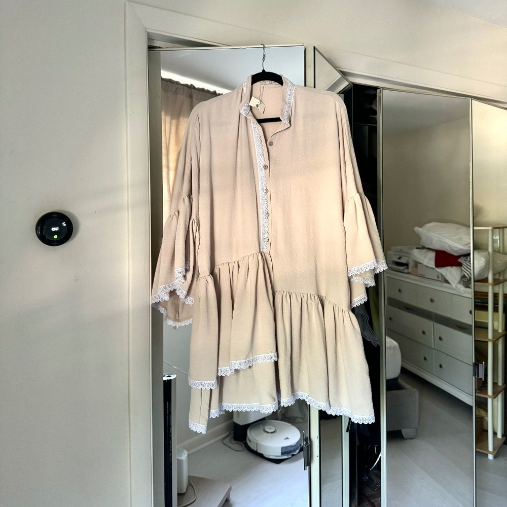 New ! Beige dress